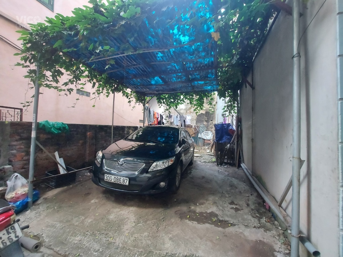 KHU PHÂN LÔ NGÕ THÔNG XUỐT Ô TÔ VÀO. TRẦN CUNG, BẮC TỪ LIÊM, ĐẤT 63M2, MT4.7M, GIÁ THỎA THUẬN.