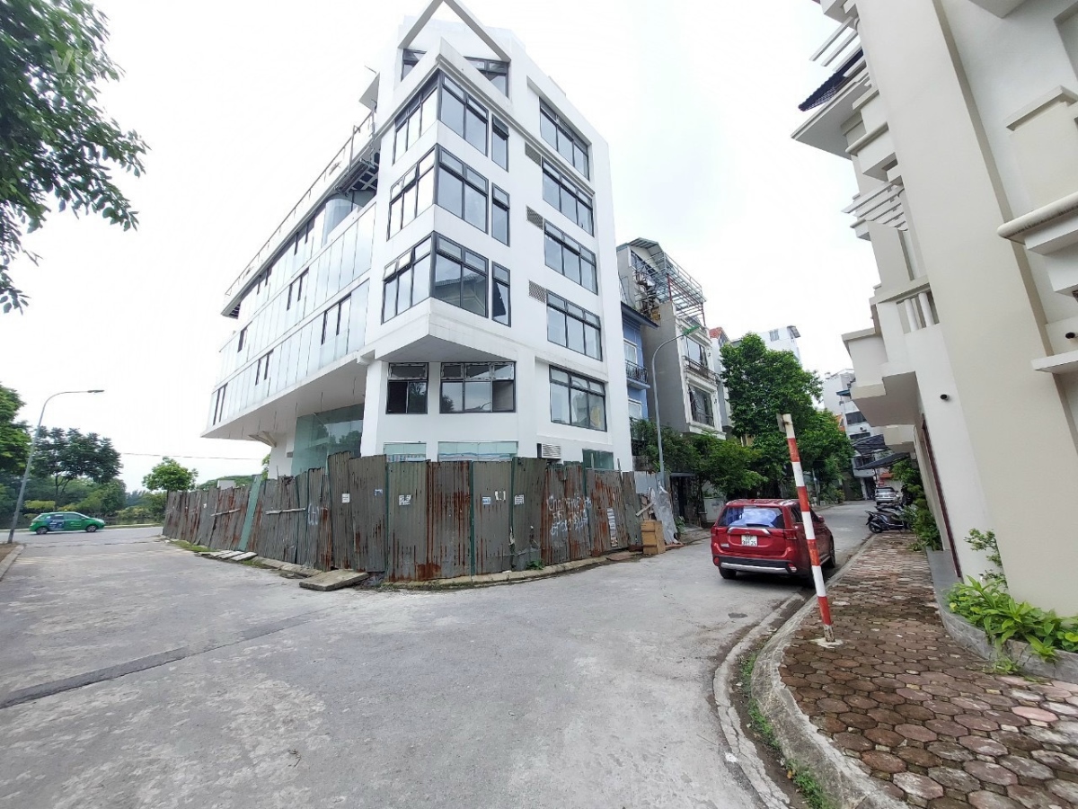 Bán đất đấu giá Tứ Hiệp Thanh Trì 110m2, MT 16m, Lô Góc 3 mặt phố giá nhỉnh 16 tỷ. LH 0977435869