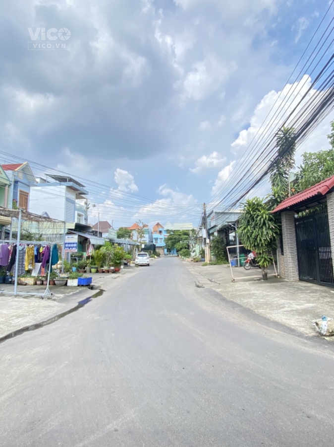 NHÀ 1 TRỆT 1 LẦU 119M2 GẦN NGÃ TƯ TÂN PHONG