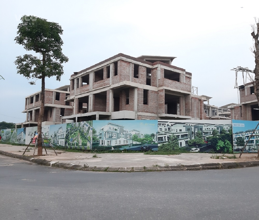 Biệt thự đơn lập thượng lưu ngay giữa khu đấu giá 31ha, Trâu Quỳ, GL. 246m2 3 tầng. Lh 0926782459.