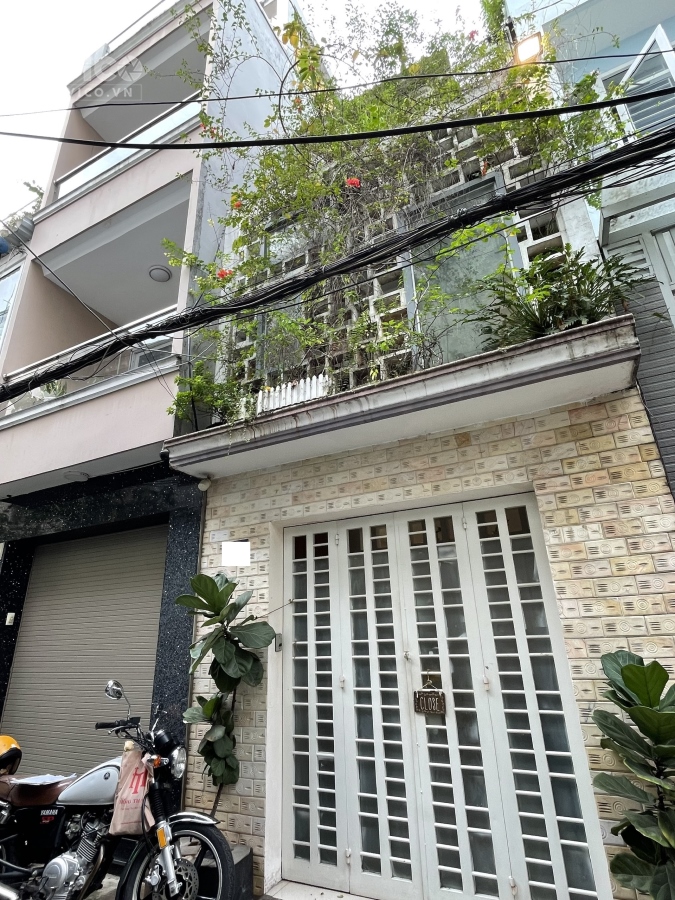 Bán Nhà HXH Nguyễn Đình Chiểu,P5,Quận 3 BTCT 4Tầng 4PN, DT 3.7mx22m