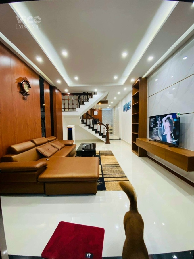 .Nhà Nguyễn Văn Linh, Kiệt Ô tô đậu, 60m2, 3 tầng, 5PN, mới đẹp