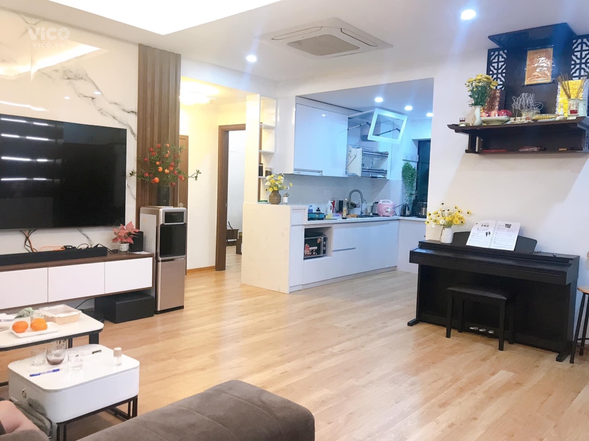 Cần bán chung cư 3 ngủ KĐT Trung Hòa Nhân Chính 3 ngủ Nội thất đã làm lại mới 100% Tặng nội