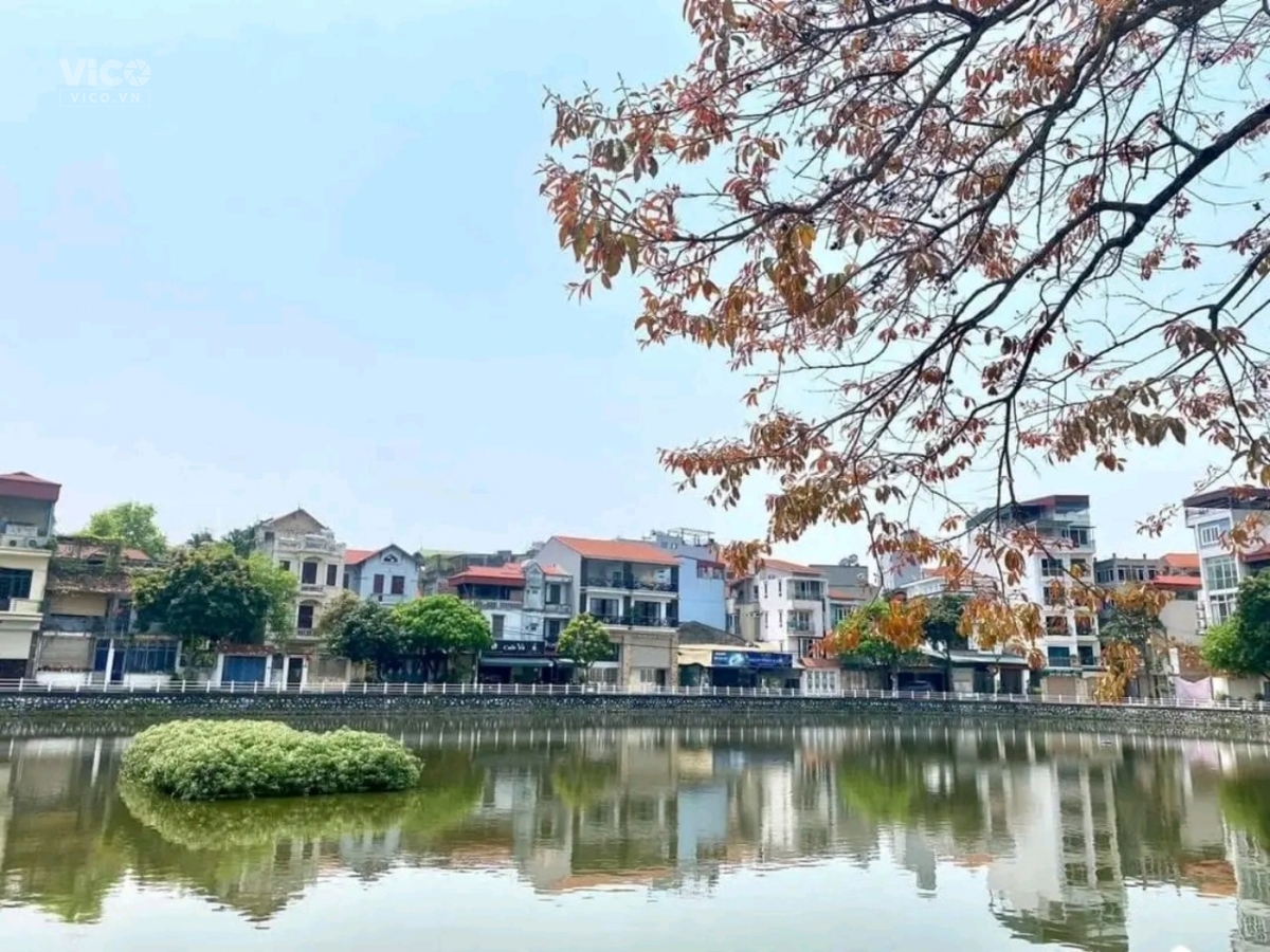 SIÊU PHẨM,MẶT HỒ BỒ ĐỀ LONG BIÊN DT 110m2 mặt tiền 5,2m Nhà xây 6 tầng thang máy gara 2 ôtô, thiết