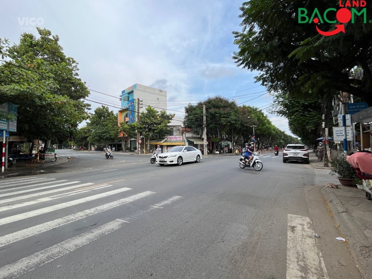 BÁN lô đất đẹp 190m2 thổ cư 100% đường 5m xe hơi, Phường Bửu Long Tp Biên Hoà.