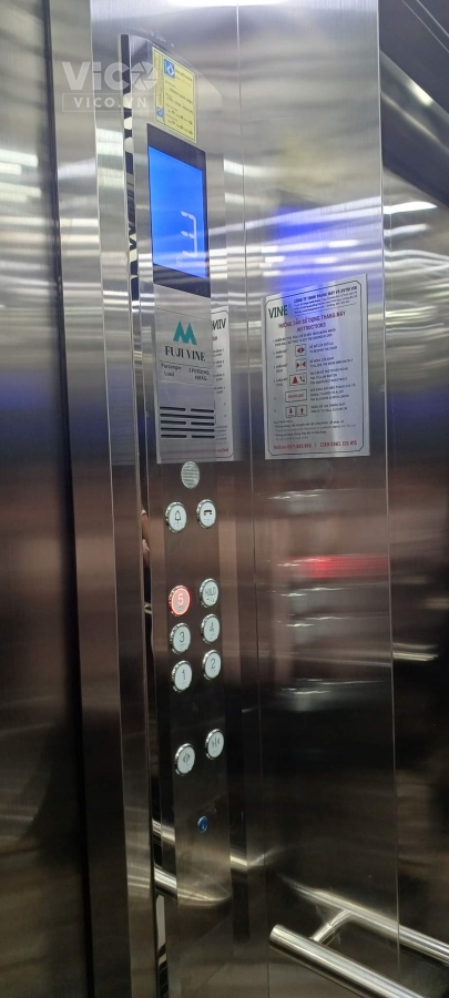 Cho thuê căn nhà Xuân Đỉnh, 5 tầng, diện tích 45m2, ô tô tránh, thông sàn, thang máy, văn phòng