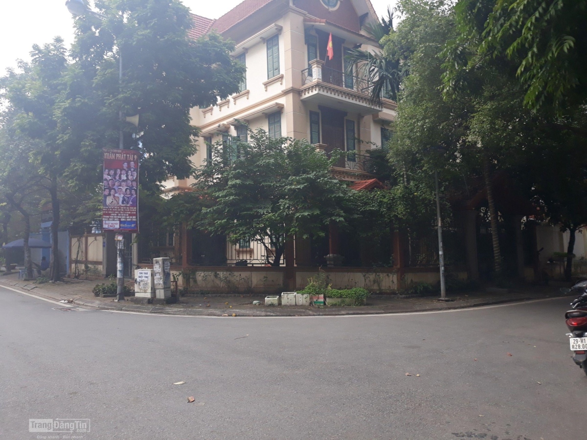 BIỆT THỰ VĂN QUÁN 135M2 4T LÔ GÓC MẶT TIỀN 20M Ô TÔ TRÁNH SIÊU RẺ CHỈ 16 TỶ