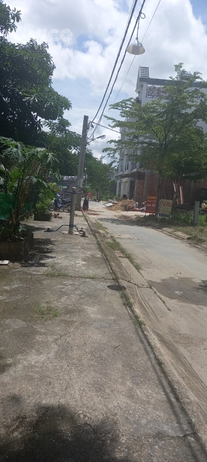 Giá tốt! Cần bán 111m2 đất đường Huỳnh Tấn Phát (8mx14m) 4,8 tỷ (bao thương lượng)