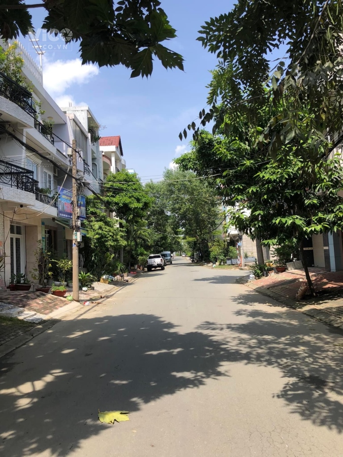BÁN 80M2 ĐẤT XÂY NHÀ MẶT TIỀN KHU BIỆT THỰ NAM LONG PHÚ THUẬN Q7 9 TỶ NHỈNH
