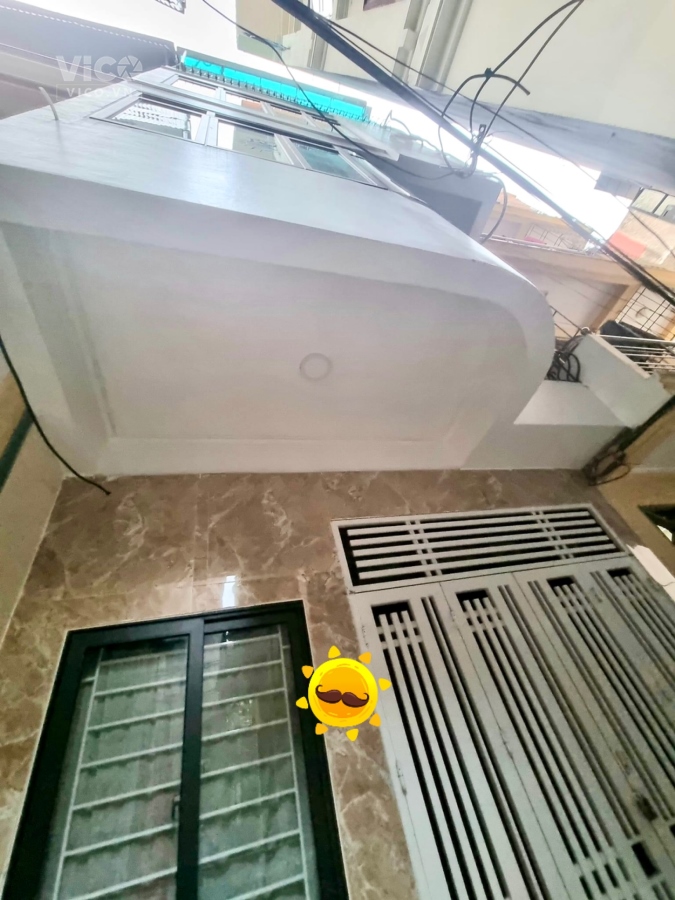 BÁN NHÀ NGÕ HÒA BÌNH 7 50m2 x 5 tầng NGÕ THÔNG, 10M RA Ô TÔ, BA GÁC ĐỖ CỬA GIÁ CHỈ HƠN 4 tỷ