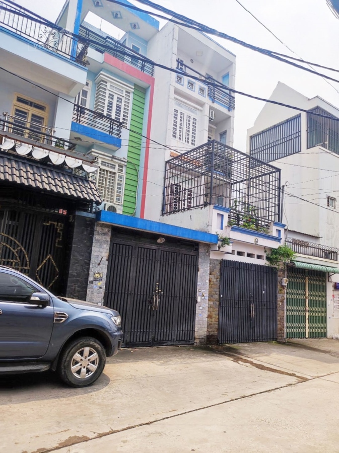 H8M THÔNG DT.120M2 NGANG HIẾM 6M VỊ TRÍ VIP CÁCH MT CHỈ 1 CĂN CHỦ BÁN ĐẤT TẶNG NHÀ C4.