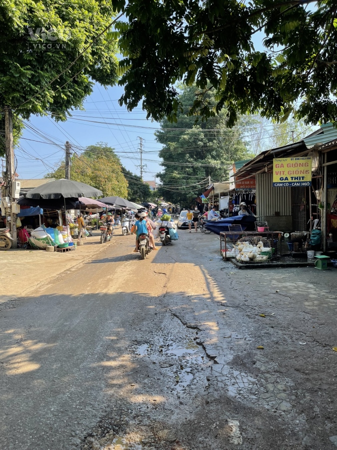 ĐẤT KHÔNG SỔ TẠI CHỢ HÒA LẠC