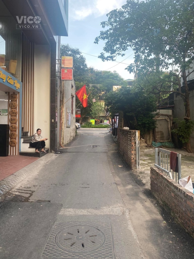 BÁN NHANH ĐẤT VÀNG NGAY TRÊN CON PHỐ LẠC LONG QUÂN NGAY TRUNG TÂM QUẬN TÂY HỒ SIÊU ĐẸP SIÊU SẦM