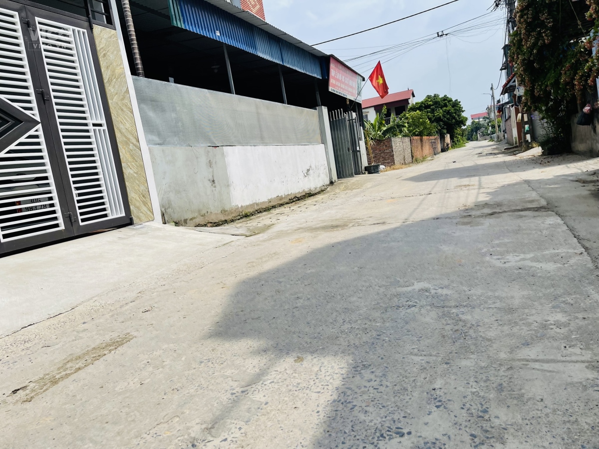 Trục KD đường 8m tại Khê NữNguyên KhêĐông Anh giá chỉ 4x