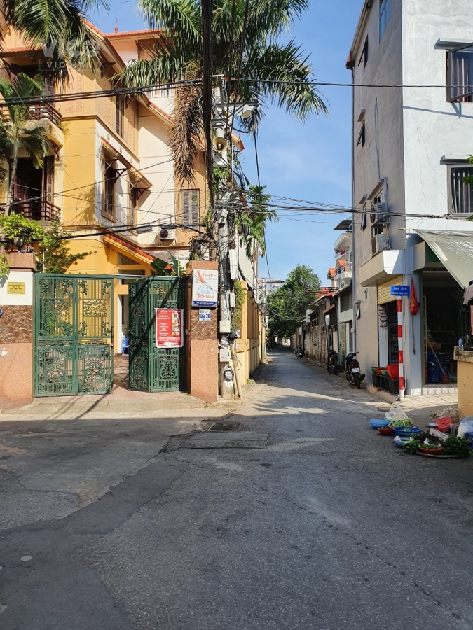 Kẹt tiền KD bán 46m Đất, ô tô tránh, ngõ 293 Ngọc Thụy giá nhỉnh 3 tỷ.