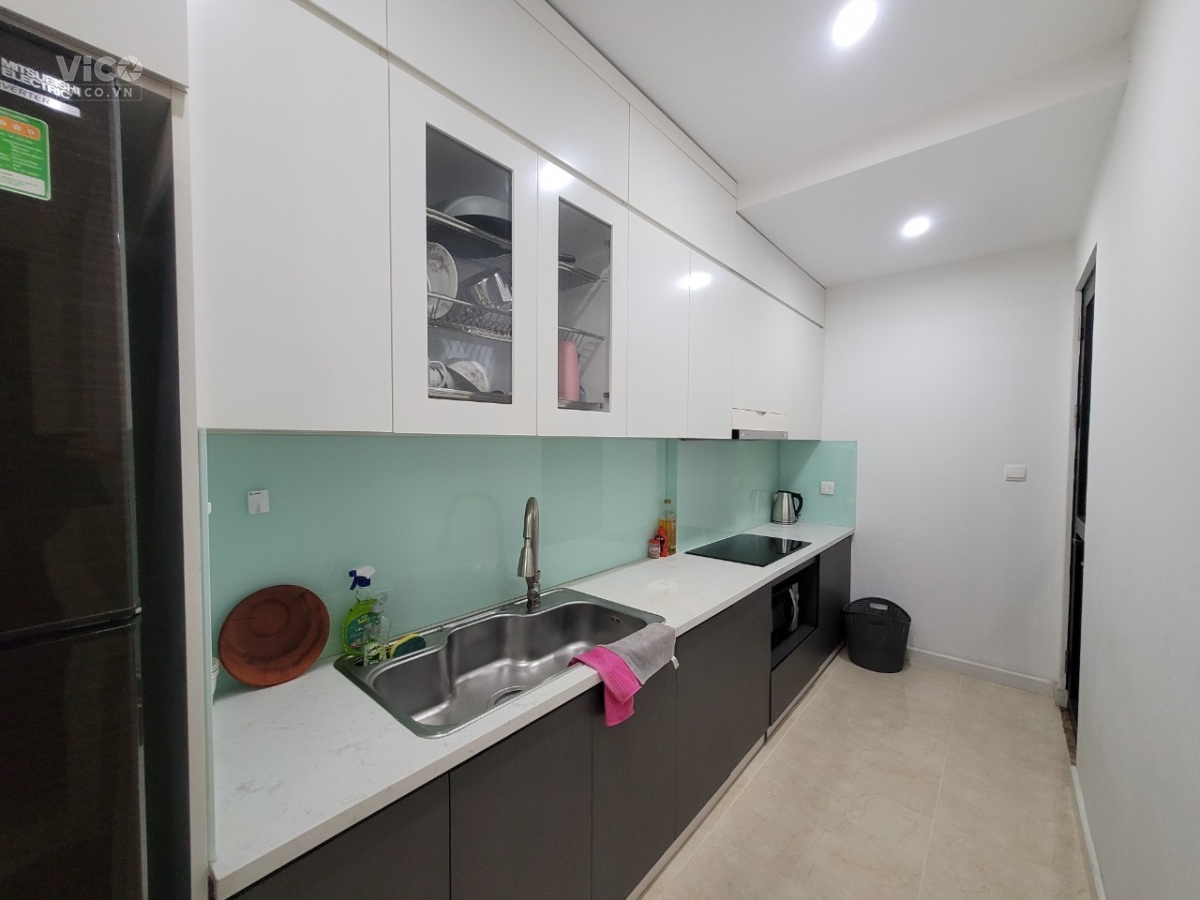 Bán nhanh CCCC 2 ngủ 2WC tòa C3 D Capitale full đồ mới tinh dsinua, bao phi 07/11