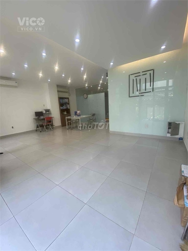 Nhà Cho Thuê Hoa Lan Q.PN.8x18m.30tr