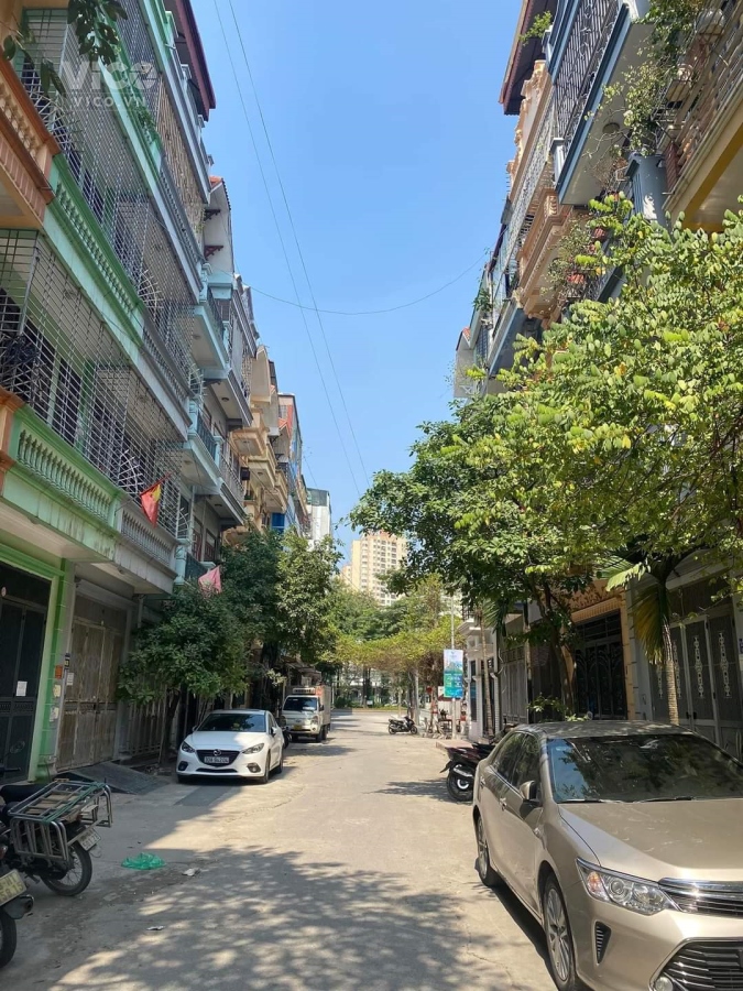 BÁN NHÀ PHÂN LÔ NGUYỄN CẢNH DỊ KĐT ĐẠI KIM HOÀNG MAI 5 TẦNG KINH DOANH