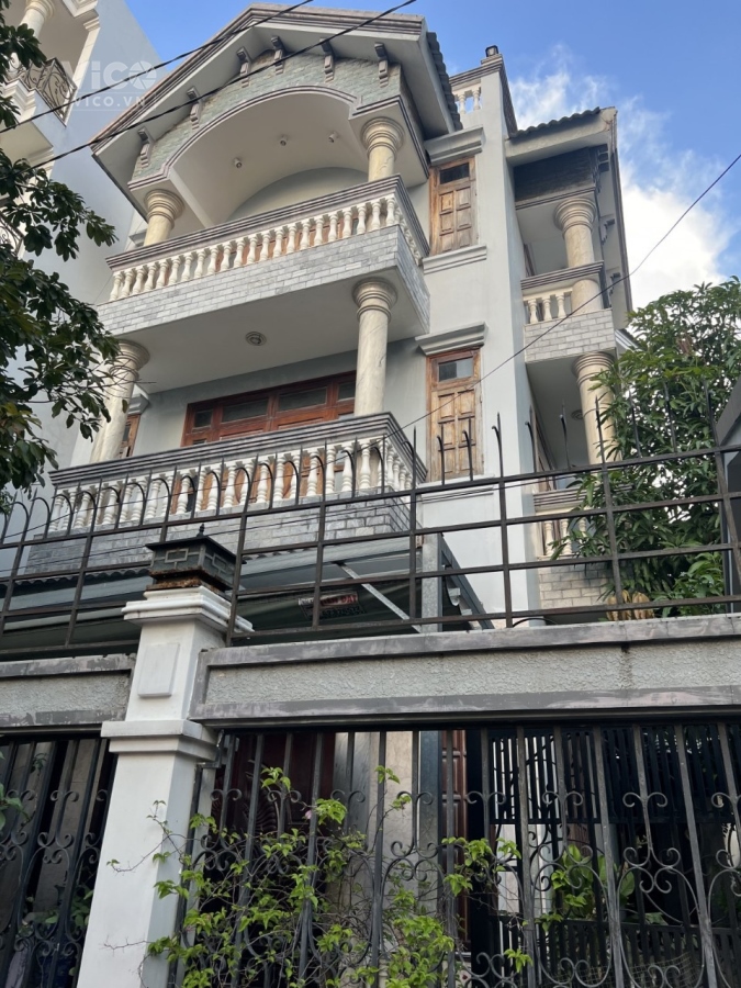 Biệt Thự V.I.P 496 Dương Quảng Hàm GV 9x17m 150m2 3 Tầng Đường Nhựa 6m Giá Cực Tốt