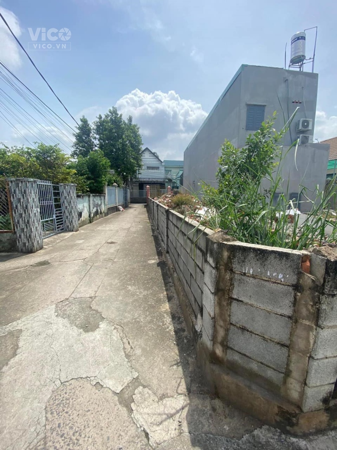 Đất Góc 2 Mặt Tiền Sổ Riêng Thổ Cư Sạch Sẻ P.Bửu Hòa, Biên Hòa, Đồng Nai. Chỉ 1tyr550