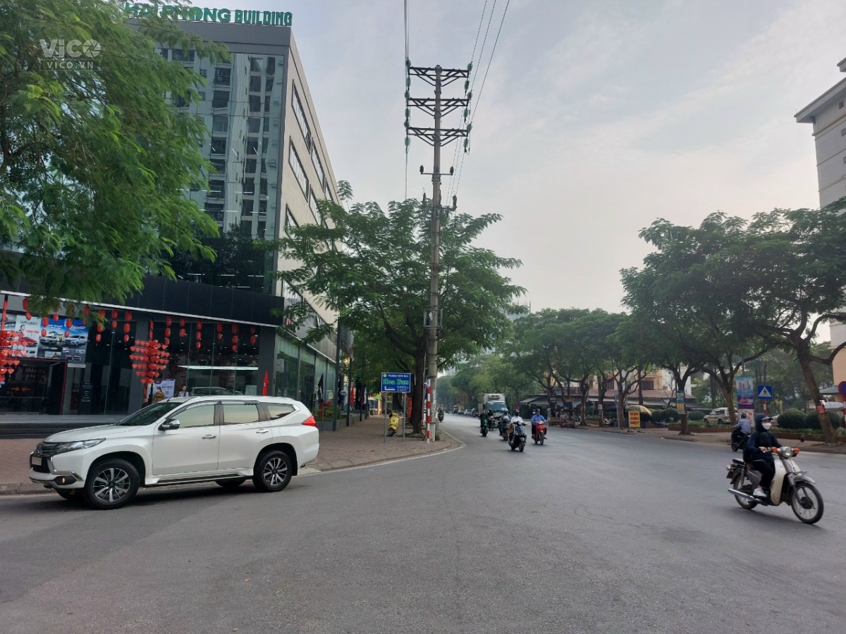 BIỆT THỰ VÍP KĐT PHÁP VÂN HOÀNG MAI ĐẲNG CẤP DOANH NHÂN AN NINH 24/24 4 TẦNG THÔ