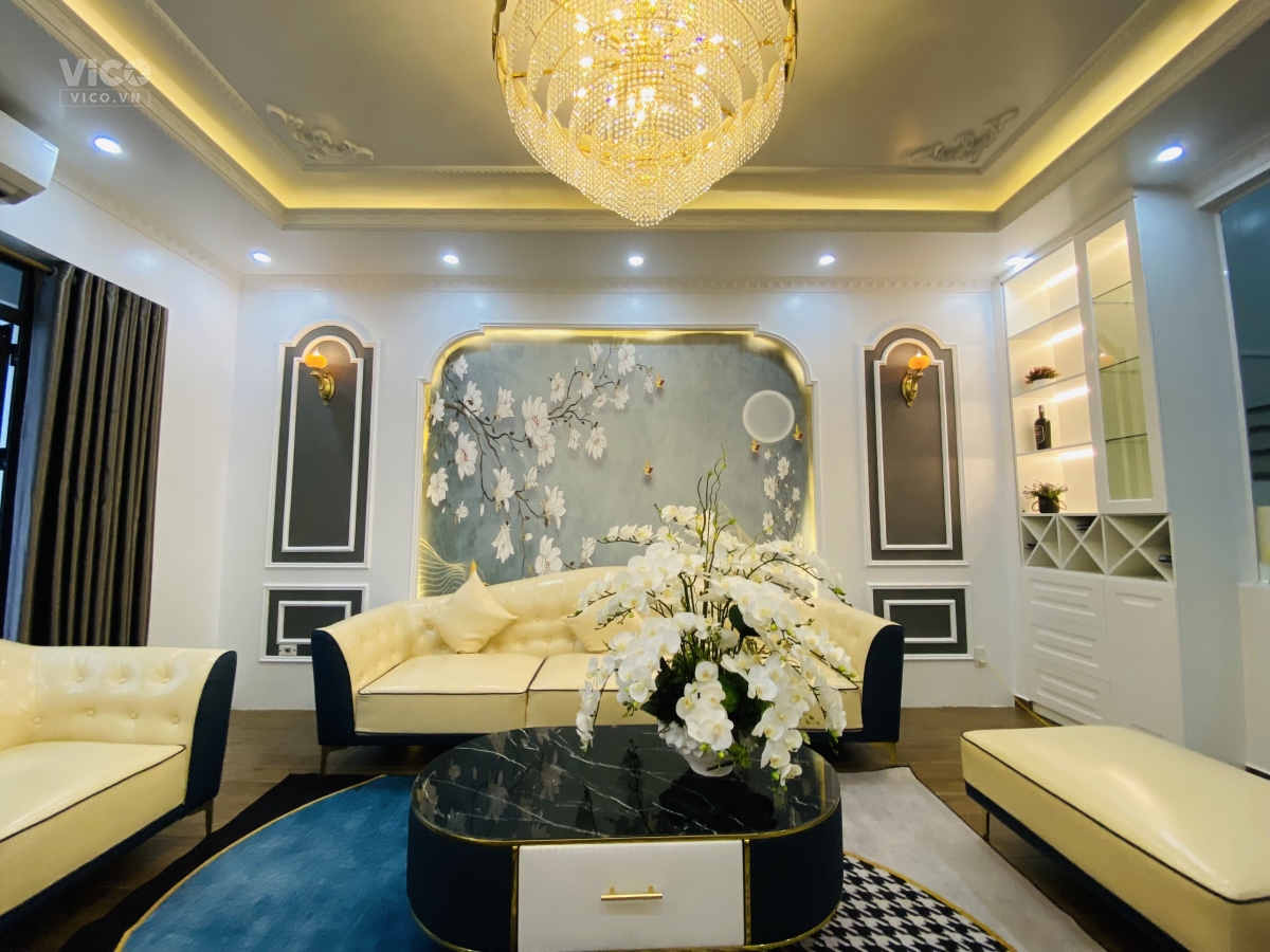 Tặng Full nội thất nhà 4 tầng, ô tô vào nhà tại Thiên Lôi. Cách AeonMall đúng 18 bước chân