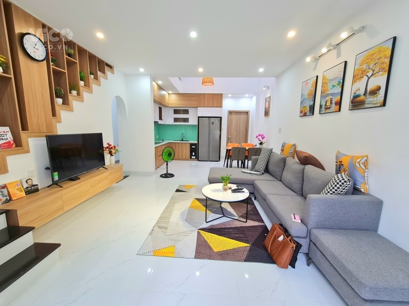 THANH KHÊBÁN NHÀ ĐẸP KIỆT OTO TRẦN CAO VÂN70M22TNGANG6MFULL NỘI THẤTNHỈNH 4 TỶ0905891799