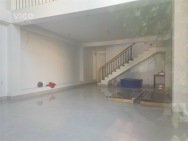 Cho thuê mặt tiền 1 trệt 3 lầu đường 30/4, TP Vũng Tàu đẹp rẻ