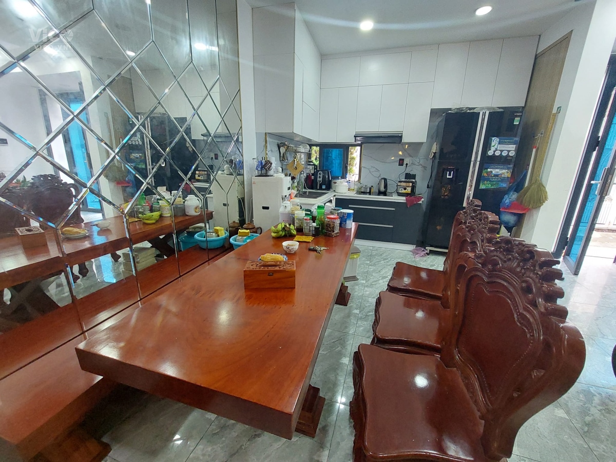 NHÀ LÊ VĂN SỸ QUẬN TÂN BÌNH 4 TẦNG NGANG 6,5M 6 PHÒNG NGỦ TẶNG FULL NỘI THẤT NHỈNH 7 TỶ