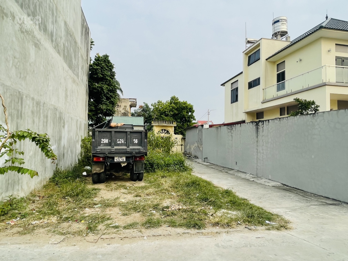 Lô góc 53m Lương NỗTiên Dương đường thông ô tô đỗ giá nhỉnh 2 tỷ