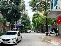 Hiếm Chỉ nhỉnh 10 tỷ đã có nhà mặt phố Trường Lâm vỉa hè kinh doanh dt 156 m2