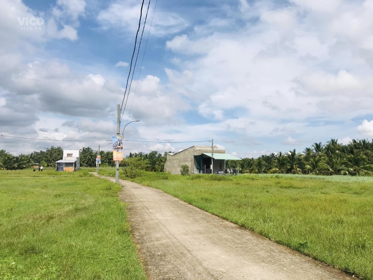 BÁN LÔ KHU DÂN CƯ TÂN HƯƠNG (Kế Chợ Tân Hương Và Chợ Cổ Chi)