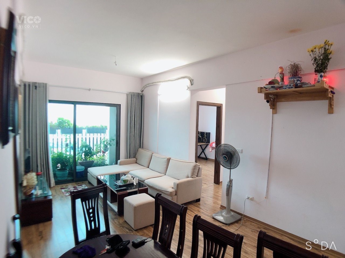 Gia đình cần bán căn chung cư C1C2 Xuân Đỉnh. Căn góc, view Sông Hồng. 3 ngủ. Giá 3.23 tỷ .