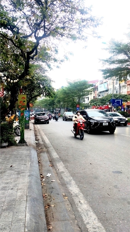 Bán đất Phố Đào Tấn Ba Đình, lô góc,10m ra mặt phố, oto, 100m, mt 8m, 20 tỷ