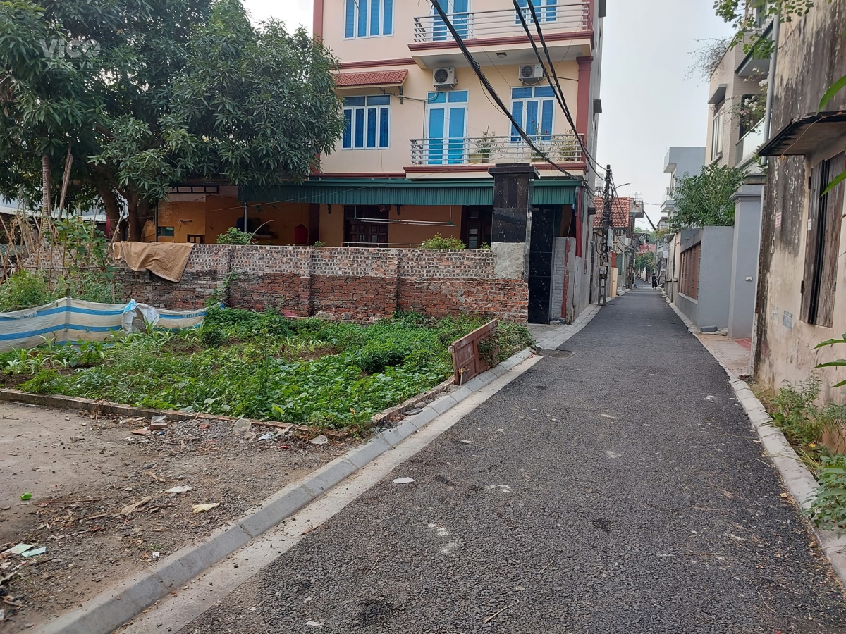 Bán ĐẤT thôn Nhuế, 45m2, mt6m, 1.77 tỷ, Đông Anh, nở hậu.