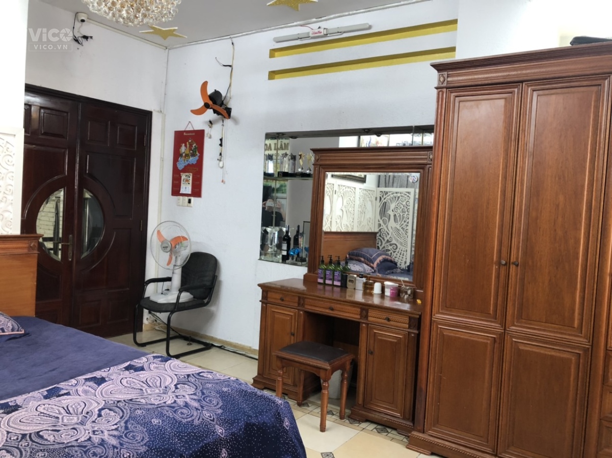 Bán gấp Mặt Tiền đừơng Tân Phứơc P.8 Q.Tân Bình, 78m2 5PN, Giá 25,5 tỷ