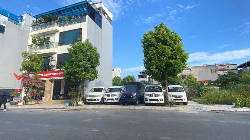 Bán Đất Kiều Mai, Bắc Từ Liêm, Phân Lô, Oto Tránh, Vỉa Hè Rộng, DT 70m2, Giá chỉ 8 tỷ.