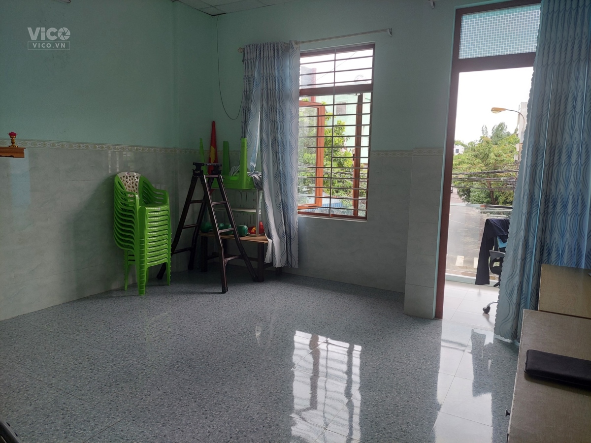 Giảm sốc 500tr, nhà phố hòa cường nam, đường 7m5, ngang 5m, lh ngay 0947984998.