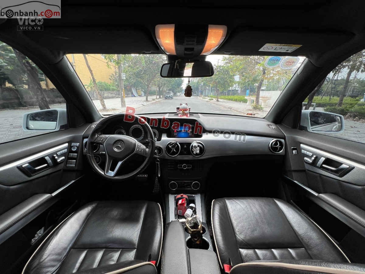 Cần bán xe Land Cruiser VX sản xuất 2013 màu đen xe bao đẹp