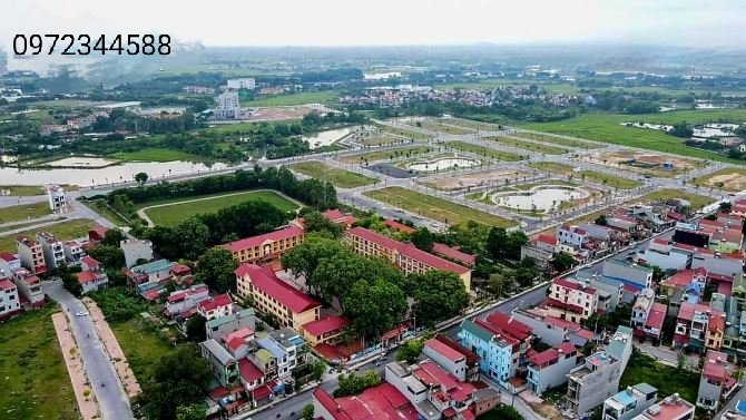 Cần bán duy nhất lô Biệt Thự vị trí đẹp view Hồ, Bích Động Khu dân cư số 4 Việt Yên, Bắc Giang