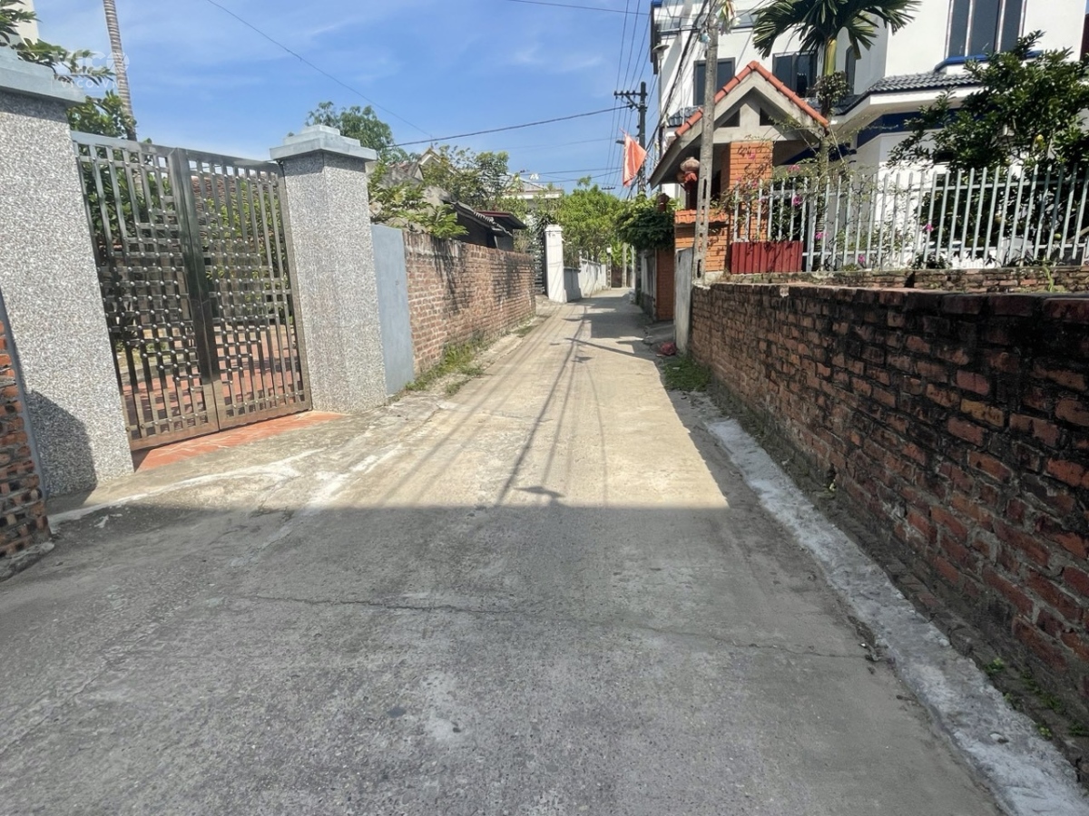 Cần bán 65,3m2 đất tại Thôn Làng, Đông Xuân, Sóc Sơn.LH0945172489