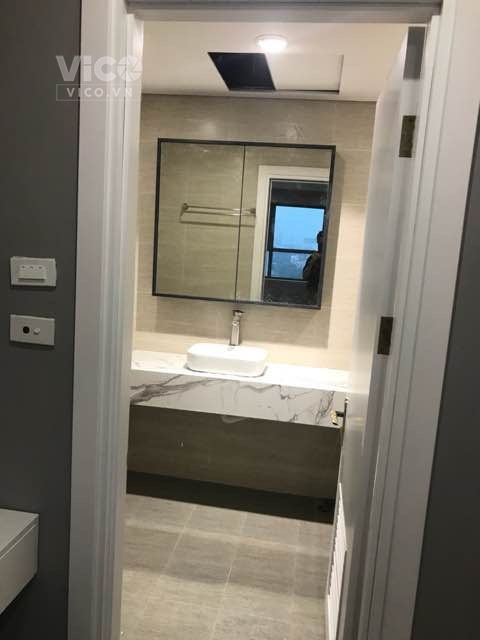 Bán gấp căn hộ cao cấp diện tích 121m2 tòa Sapphia S2 Goldmark City, riêng tiền nội thất gần 1 tỷ