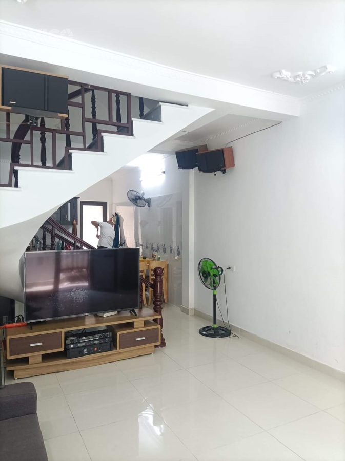 8.BÁN NHÀ THIÊN LÔI NGAY HOÀNG HUY 38 TẦNG 3 TẦNG MỚI ĐẸP ĐANG CHO THUÊ 6TR/THÁNG. ĐỂ LẠI TOÀN BỘ