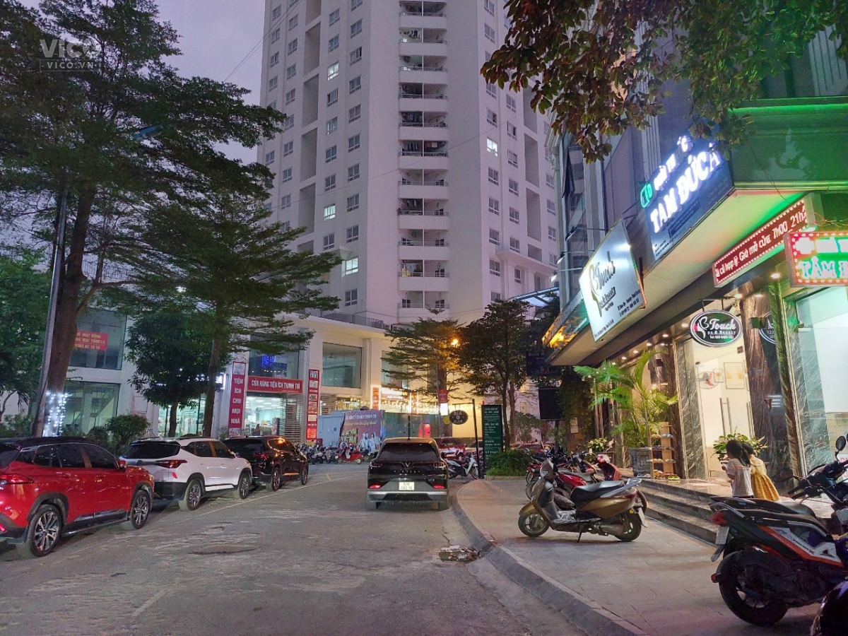 Bán Đất Đấu Giá ,Tứ Hiệp , Thanh Trì , Phân Lô Vỉa Hè , Vị Trí Kinh Doanh Đắc Địa, Sầm Uất Ngày Đêm.