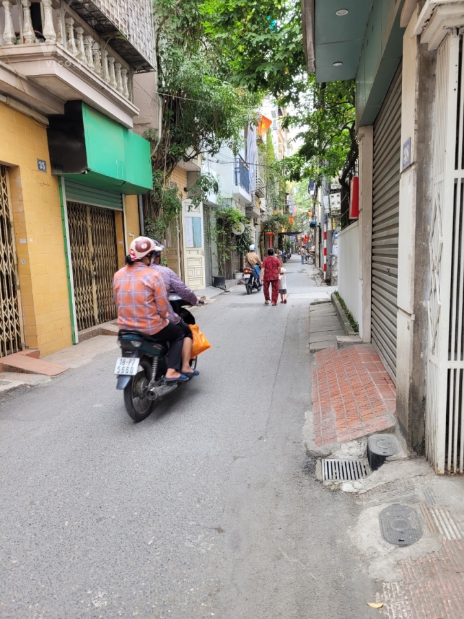 SIÊU PHẨM ĐỐNG ĐA NHÀ NGÕ 67 THÁI THỊNH HÀNG HIẾM ÍT NHÀ BÁN