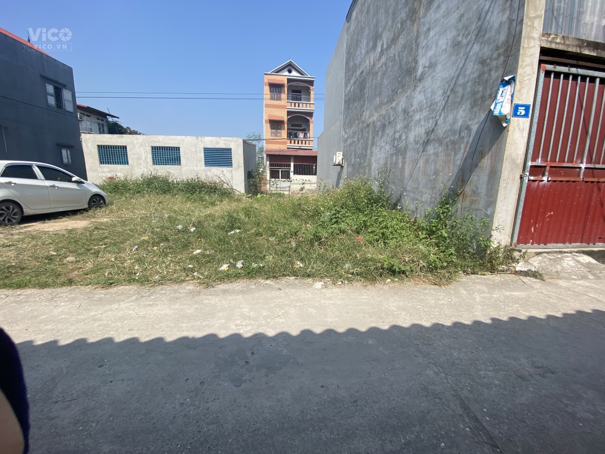 Xuân Bách Quang Tiến SS. lô đất 2 mặt tiền , đường rộng , ngõ thông . dt 92m . giá chỉ 19,5tr/m