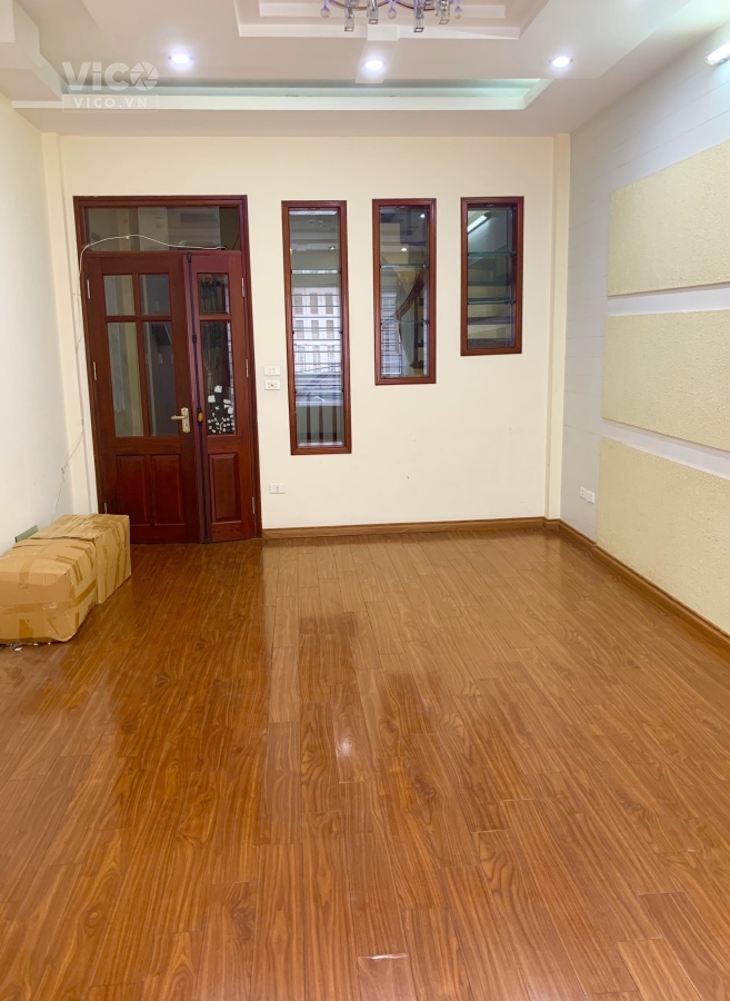 Chính chủ cho thuê phòng tầng 2 rộng 40m2 Huỳnh Thúc Kháng