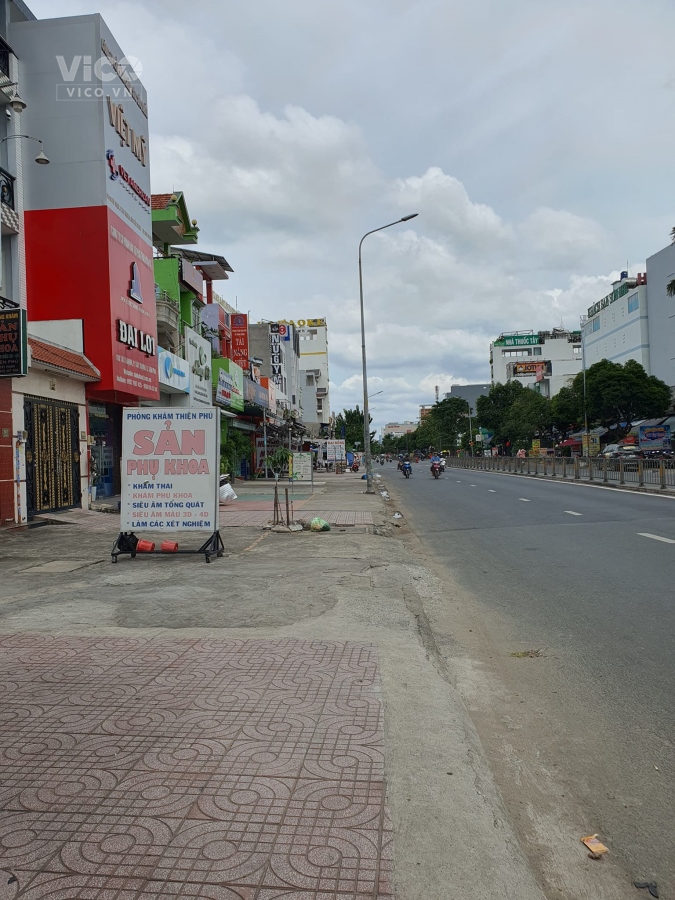 BÁN NHÀ MẶT TIỀN TÂY THẠNH TÂN PHÚ,4.2x22, LỀ ĐƯỜNG 6M, 10.9 TỶ