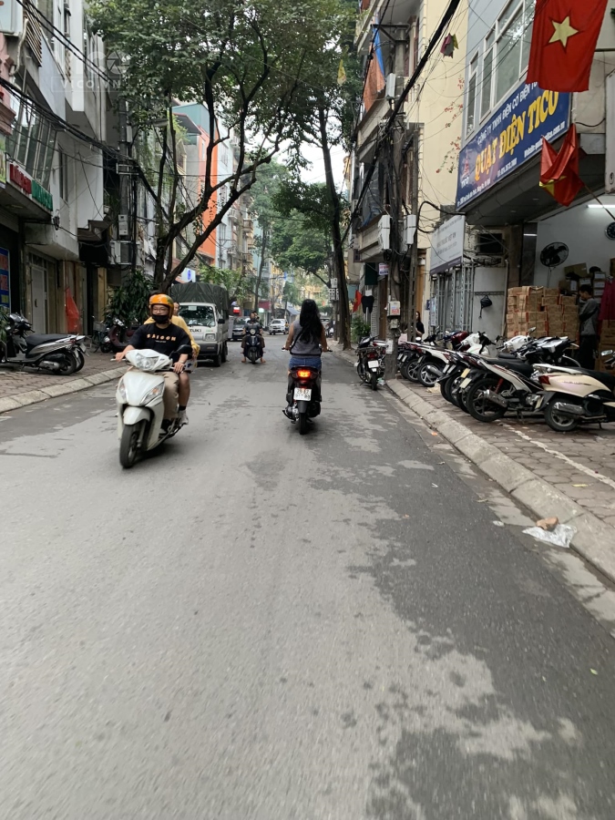 BÁN NHÀ TT Kim Liên Phố Phạm Ngọc Thạch