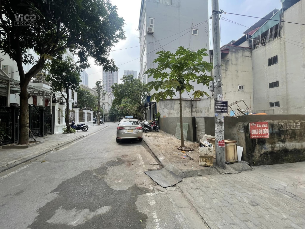 BÁn Đất Mặt Tiền Đường Nguyễn Khang Cầu giấy..Lô góc Ô tô tránh chỉ 280 triệu/m